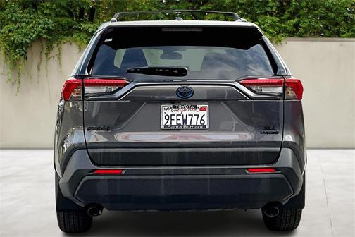 2023 Toyota RAV4 Hybrid XLE Premium