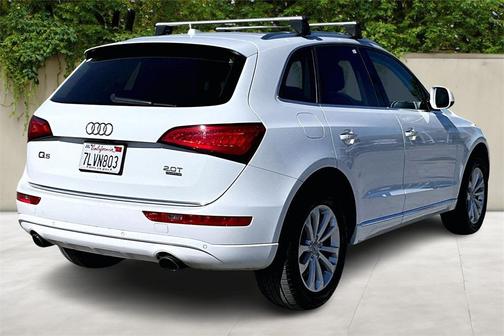 2015 Audi Q5 2.0T Premium Plus
