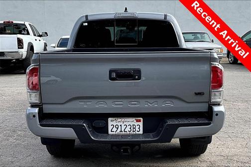 2020 Toyota Tacoma TRD Sport