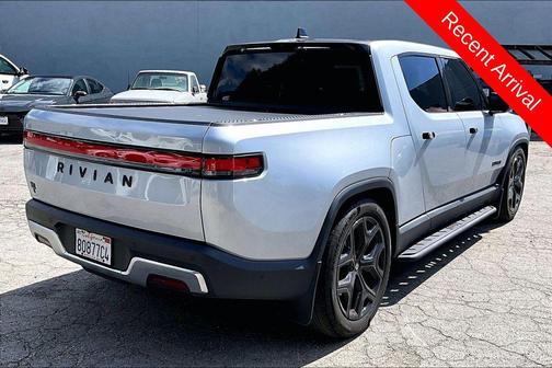 2025 Rivian R1T Adventure Dual Motor Large Pack