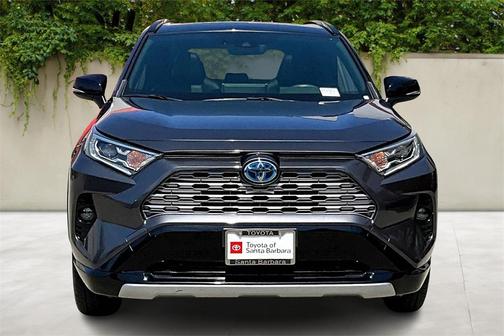 2020 Toyota RAV4 Hybrid SE