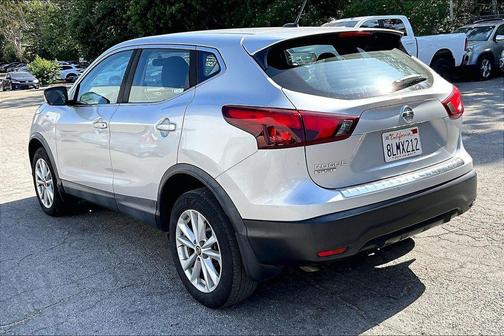 Brilliant Silver Metallic 2019 Nissan Rogue Sport S
