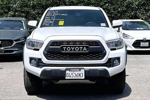 Super White 2019 Toyota Tacoma TRD Off Road