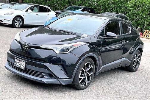 Black Sand Pearl 2018 Toyota C-HR XLE