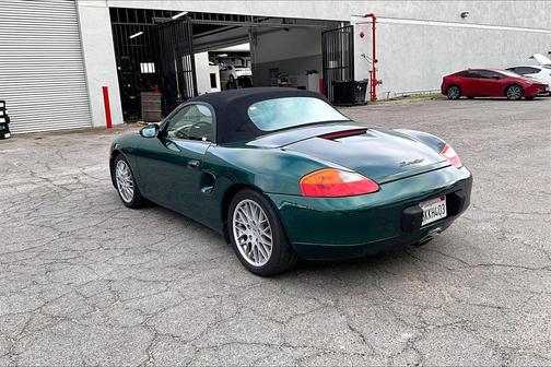2000 Porsche Boxster Base