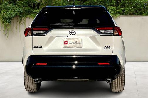 2025 Toyota RAV4 Hybrid SE