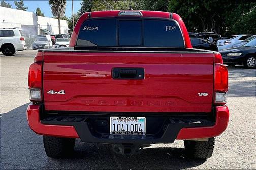 Barcelona Red Metallic 2021 Toyota Tacoma SR