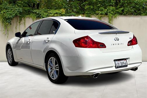 2012 INFINITI G25 Journey