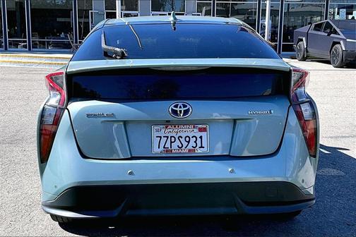 2017 Toyota Prius Four Touring