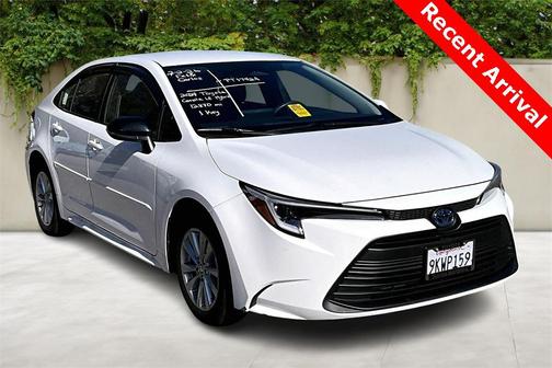 2024 Toyota Corolla Hybrid LE