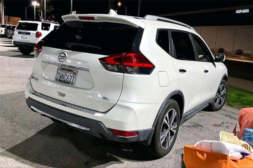 2017 Nissan Rogue SL