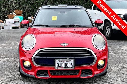 2016 MINI Hardtop Cooper