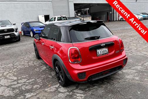 2016 MINI Hardtop Cooper