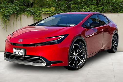 2024 Toyota Prius XLE