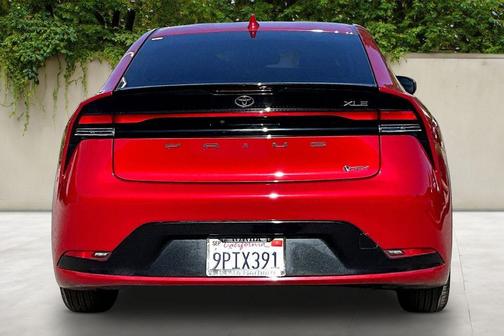 2024 Toyota Prius XLE