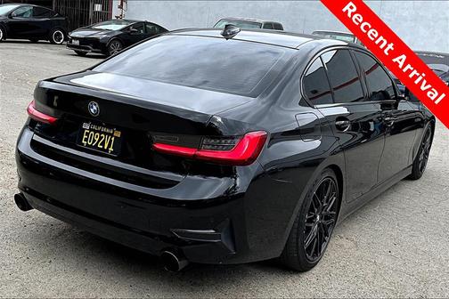 2020 BMW 330 330i