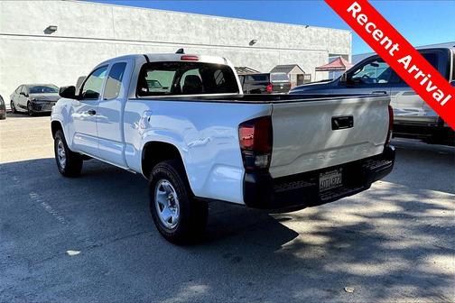 2020 Toyota Tacoma SR