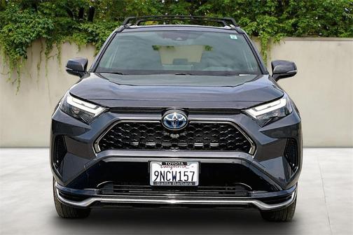 2024 Toyota RAV4 Prime SE