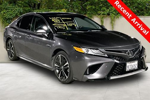 2020 Toyota Camry XSE