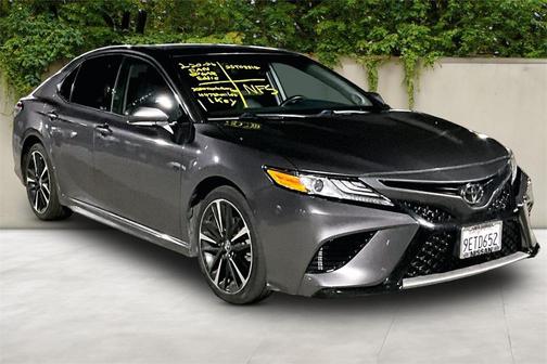 2020 Toyota Camry XSE