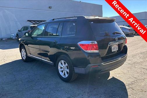 2011 Toyota Highlander SE