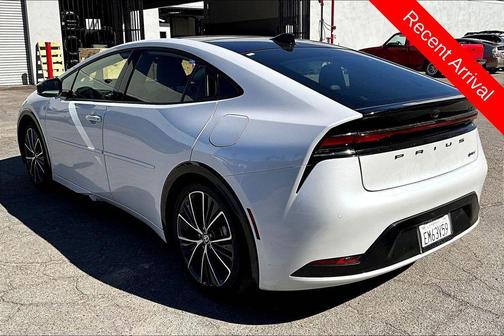 2026 Toyota Prius XLE