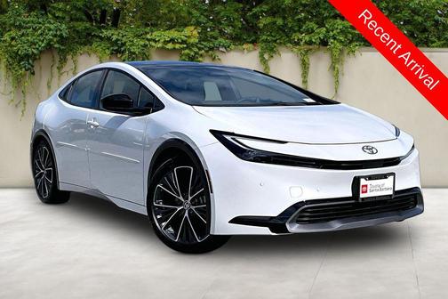 Wind Chill Pearl 2026 Toyota Prius XLE