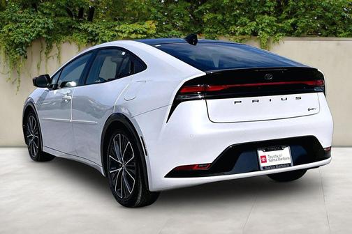 Wind Chill Pearl 2026 Toyota Prius XLE