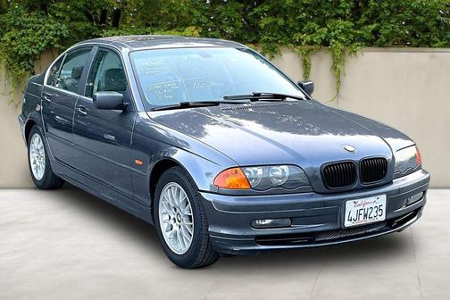 Fern Green Metallic 2000 BMW 328 328i