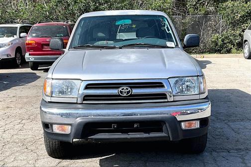 2000 Toyota 4Runner Base