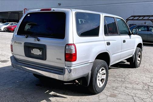 2000 Toyota 4Runner Base