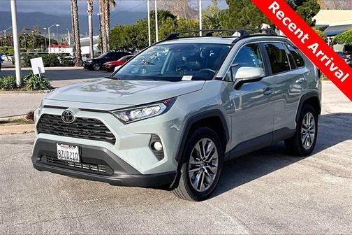 2021 Toyota RAV4 XLE Premium