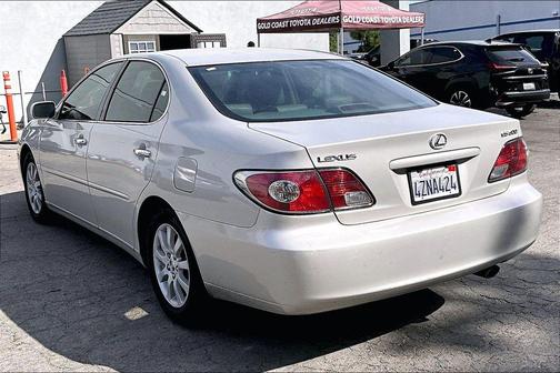 2002 Lexus ES 300 Base