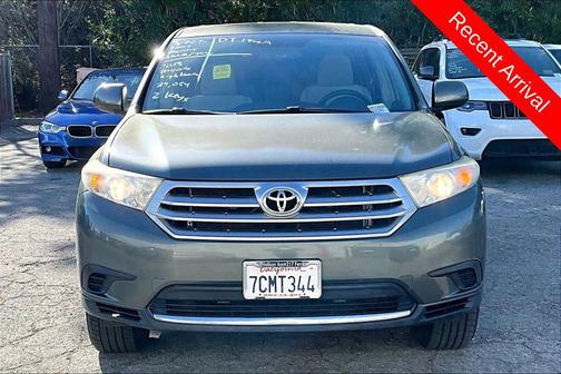 2013 Toyota Highlander SE