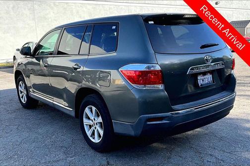 2013 Toyota Highlander SE