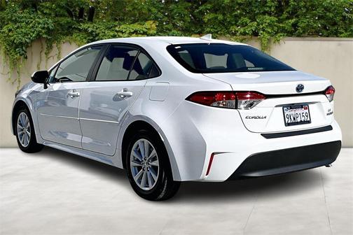 2024 Toyota Corolla Hybrid LE