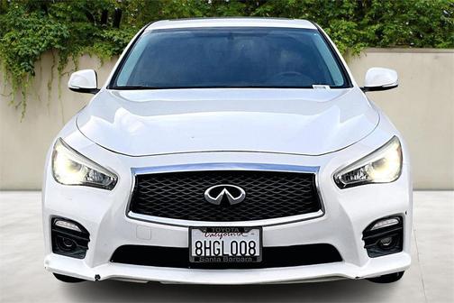 2015 INFINITI Q50 Sport