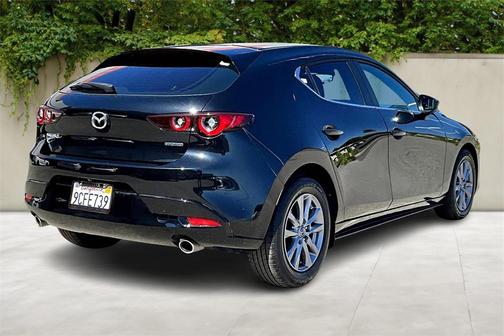 2022 Mazda Mazda3 FWD