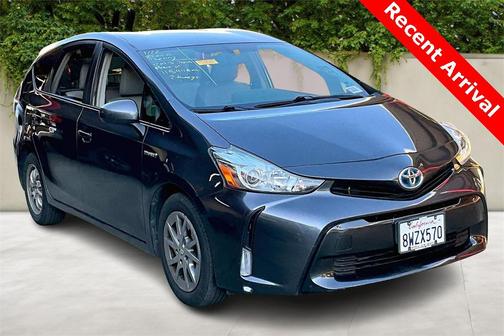 2015 Toyota Prius v Four