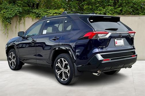 2025 Toyota RAV4 Hybrid SE