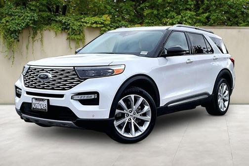 Star White Metallic Tri-Coat 2023 Ford Explorer Platinum