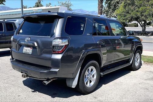 Magnetic Gray Metallic 2016 Toyota 4Runner SR5 Premium