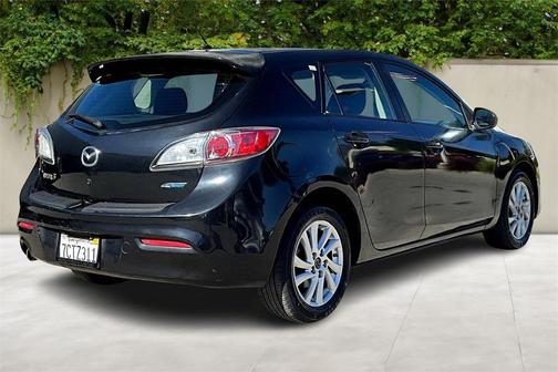 2013 Mazda Mazda3 i Touring