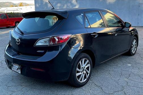 2013 Mazda Mazda3 i Touring