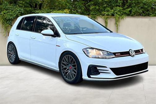 2018 Volkswagen Golf GTI 2.0T S 4-Door