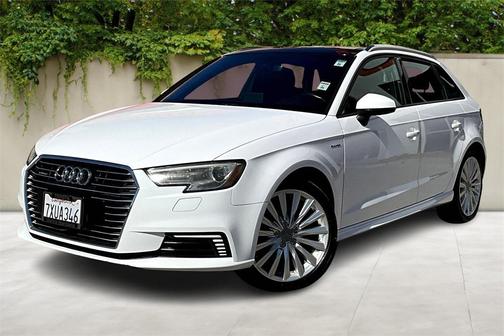 2017 Audi A3 e-tron 1.4T Premium