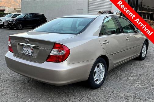 2003 Toyota Camry LE
