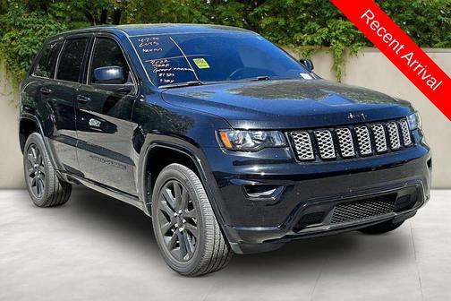 2022 Jeep Grand Cherokee Laredo