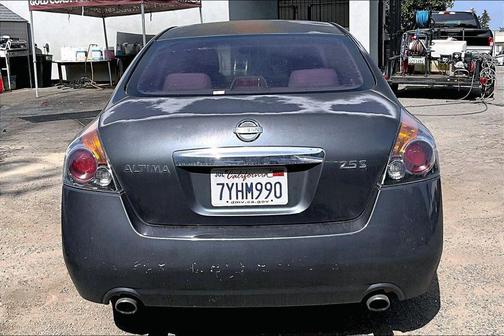 Dark Slate Metallic 2010 Nissan Altima 2.5 S