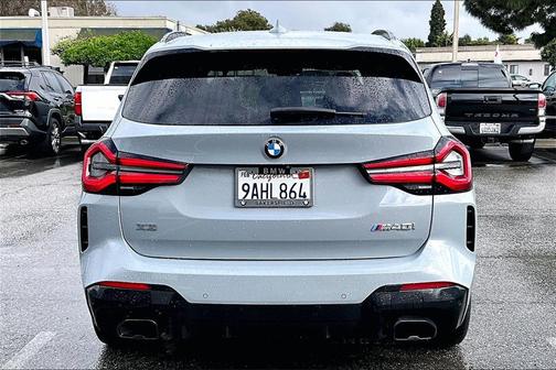2022 BMW X3 M40i